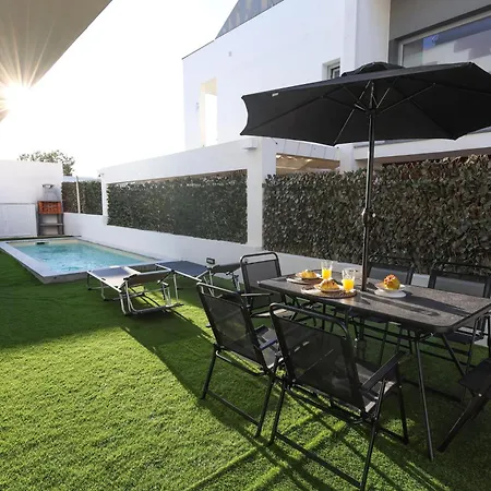 202 Confortavel Em Casa Com Piscina